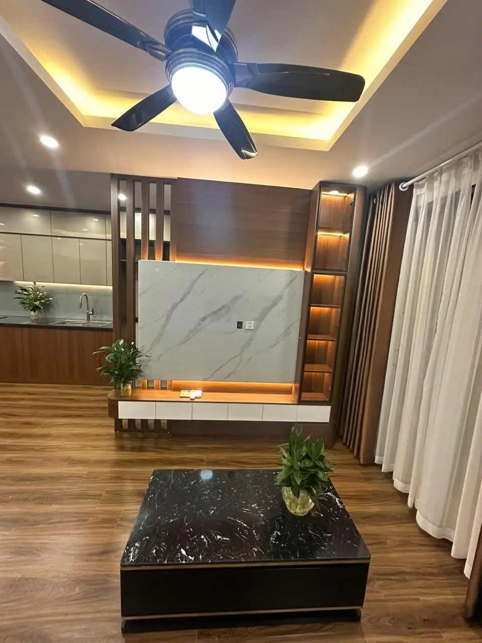 Siêu hời! bán căn hộ chung cư 2 ngủ tại pandora 53 triều khúc - chỉ 5,68 tỷ vnd dt:80m2 sẵn sổ đỏ