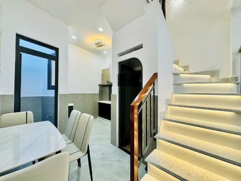 Bán nhà nhanh gấp giảm mạnh 300tr ! Đường Nguyễn Văn Lượng Phường 17 Quận Gò Vấp,DT:34m2/1.85 Tỷ