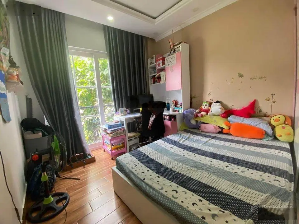 Chủ gửi bán gấp nhà Thành Thái, hẻm rộng xe hơi quay đầu !!!