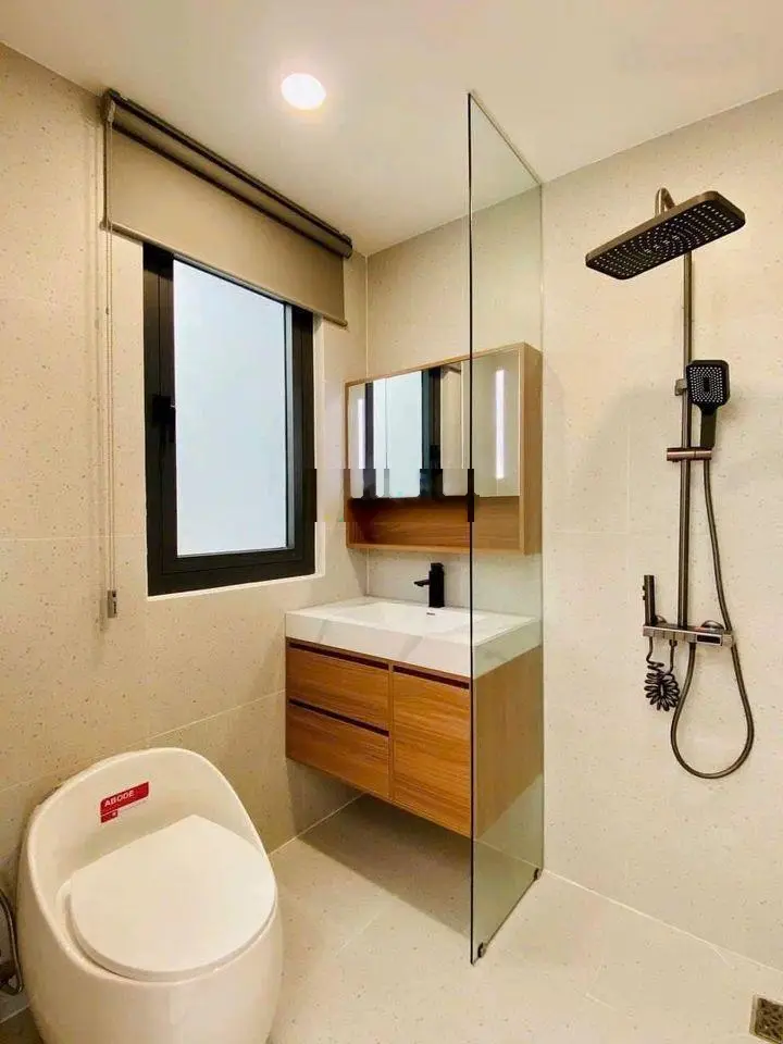 NHÀ ĐẸP KHU THẢO ĐIỀN , QUỐC HƯỢNG ,CHỈ 5TY, 4,3X18,1T3L , 5PN,,6WC , HẺM TO 8M , CHO THUÊ SHOP HOA