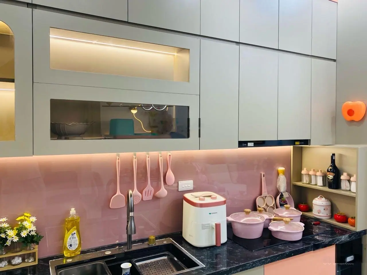 Bán nhà phố Lĩnh Nam, 33m2 x 5 tầng nội thất đầy đủ nhà đẹp về ở ngay 4,95 tỷ, LH 0961 579 ***