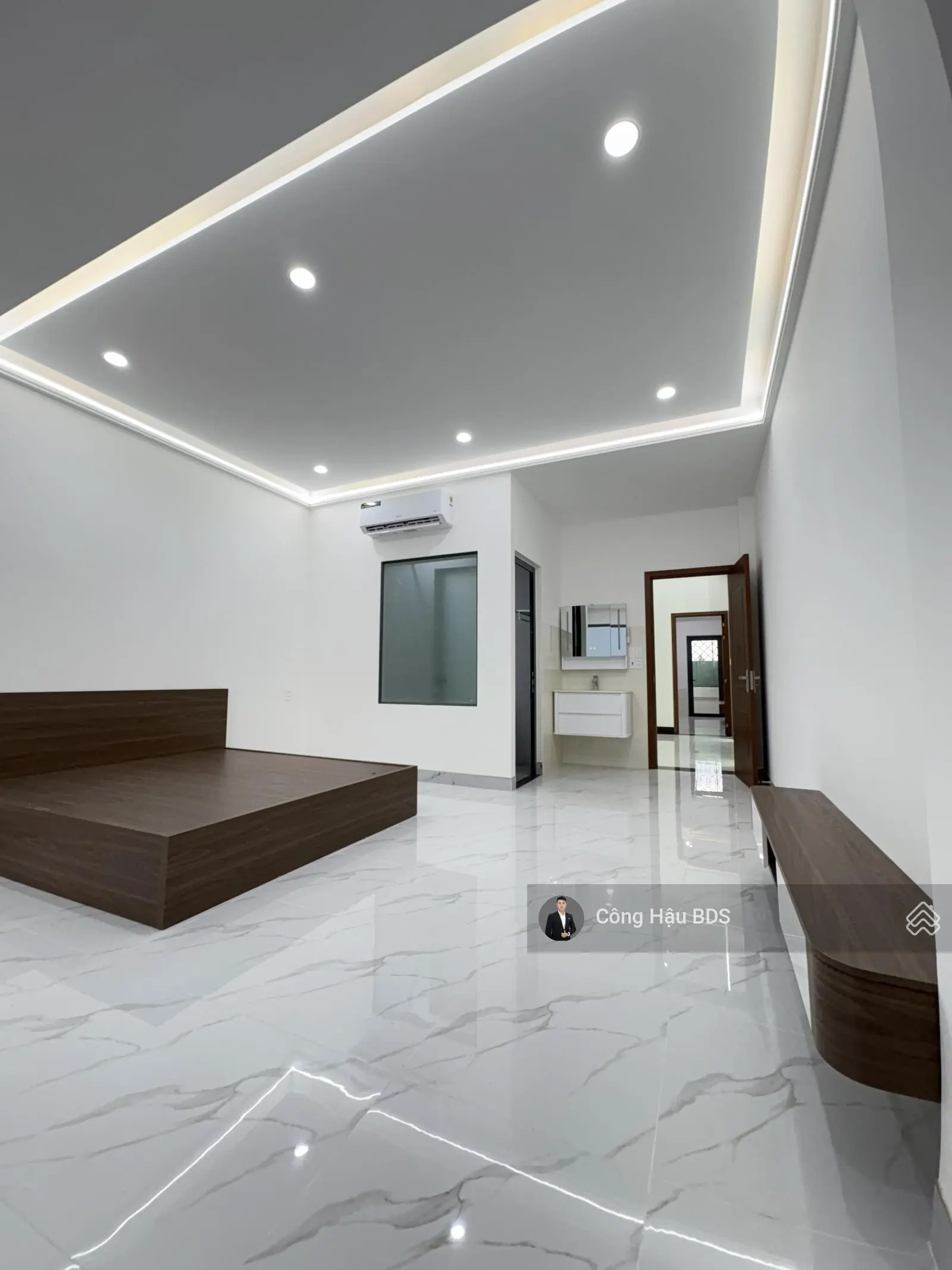 Nhà Vừa Hoàn Thiện- Chuẩn Luxury. Trệt- 2 Lầu. 5 PN- 5WC. DT: 146M2. KDC Cao Cấp. Giá: 6 Tỷ TL