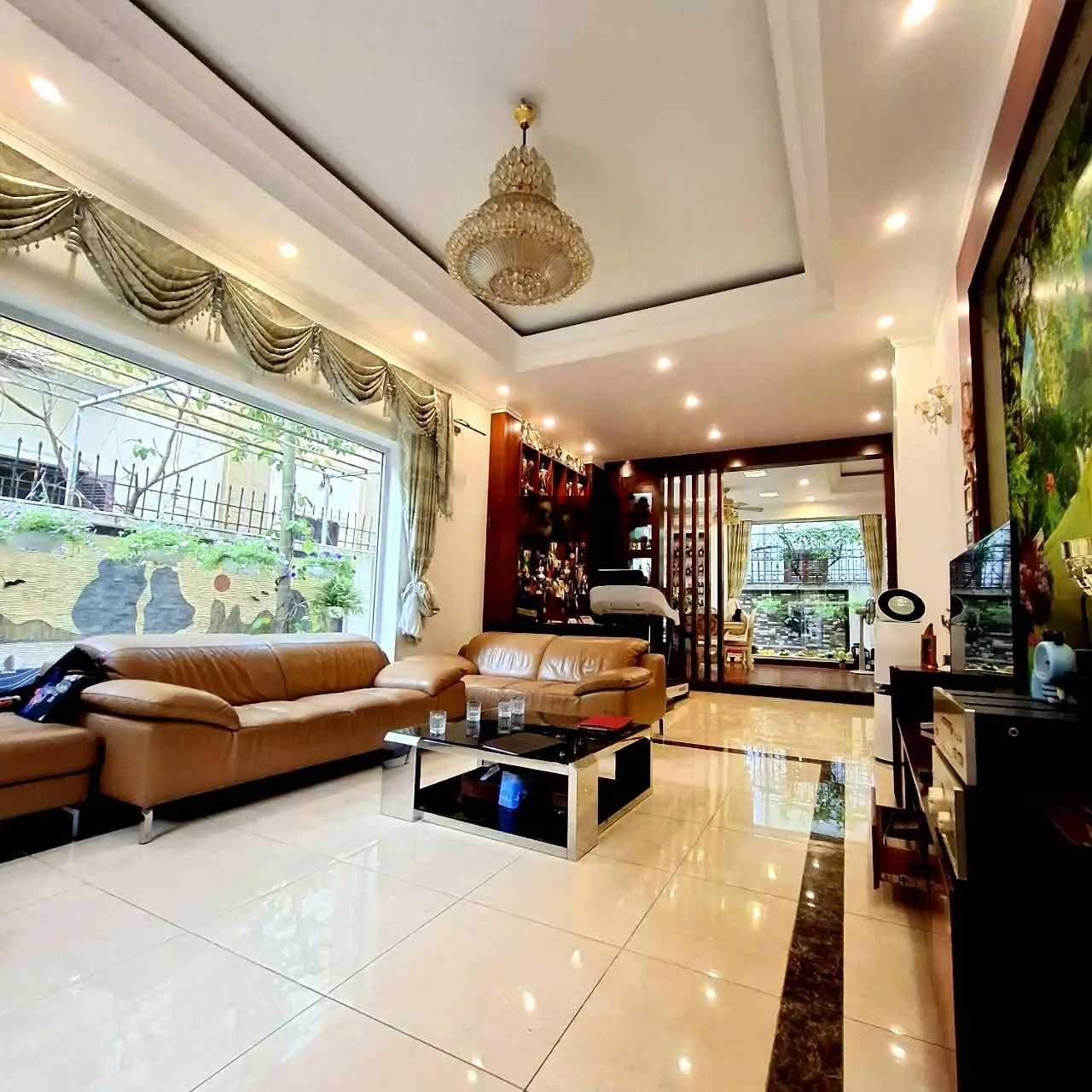 Siêu hiếm biệt thự đơn lập đẳng cấp Linh Đàm - Vị trí siêu đắc địa - DT 232m - MT 12,5m - giá 45 tỷ