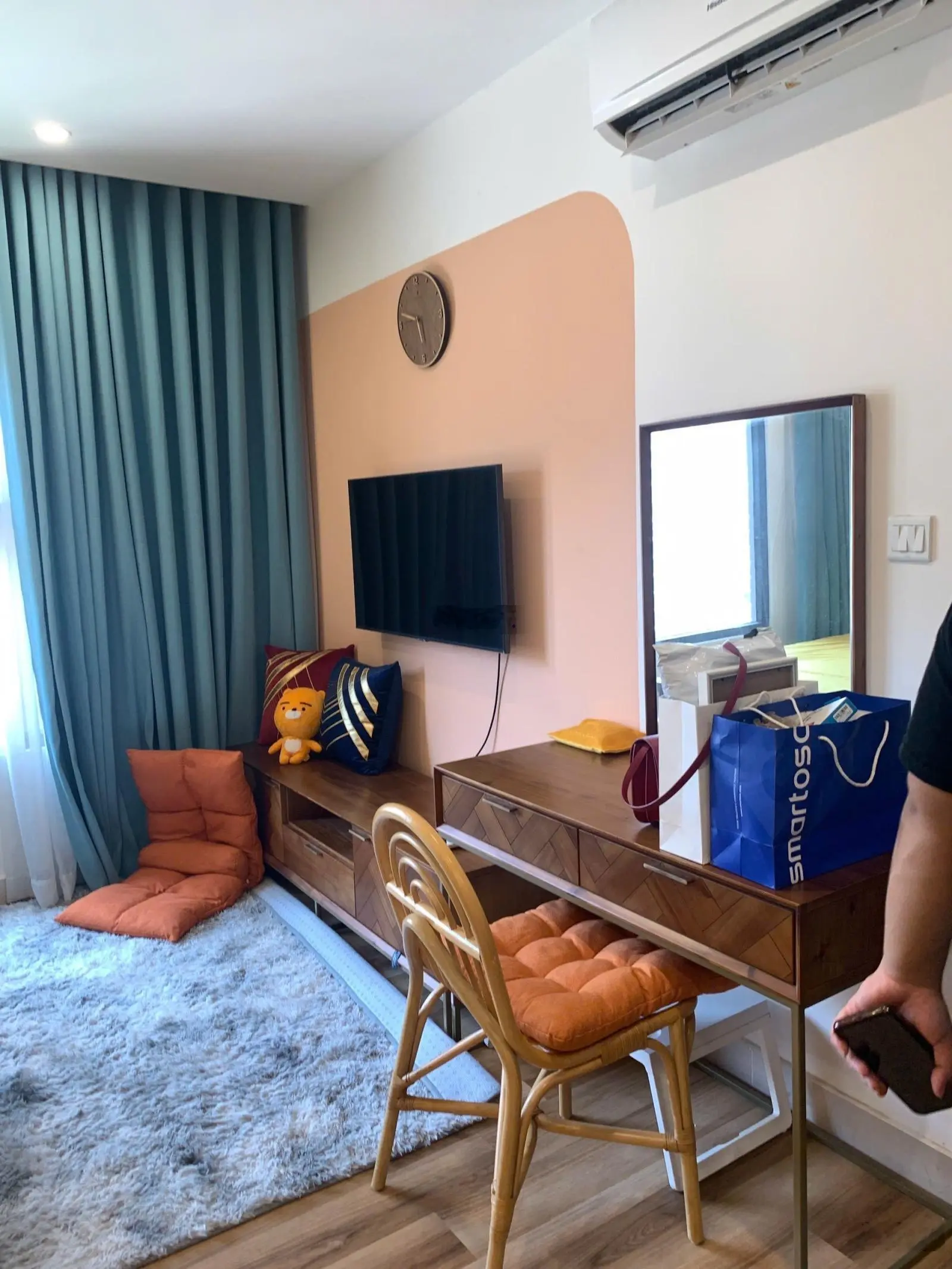 Tôi cần bán studio toà S103 32m2 rộng rãi. Full nội thất mới tinh