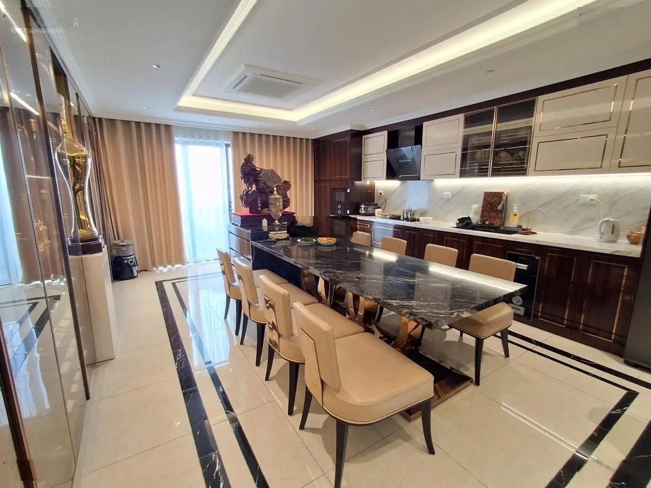 Vip!!! Ngọc Thụy Nhà Mới Toanh 6T Thang Máy, Ngõ Ôtô, Gara Ôtô,, Full Nội Thất. 50m2, Nhỉnh 9 tỷ.