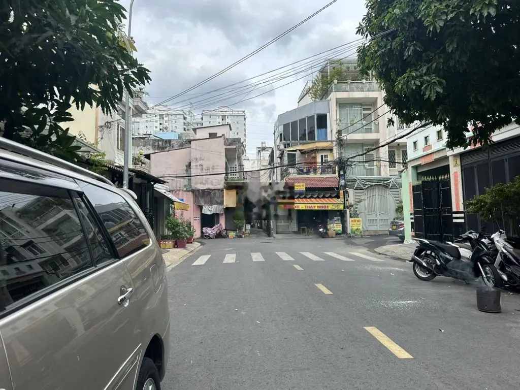 MT Lê Niệm 4x20 đúc 1 lầu