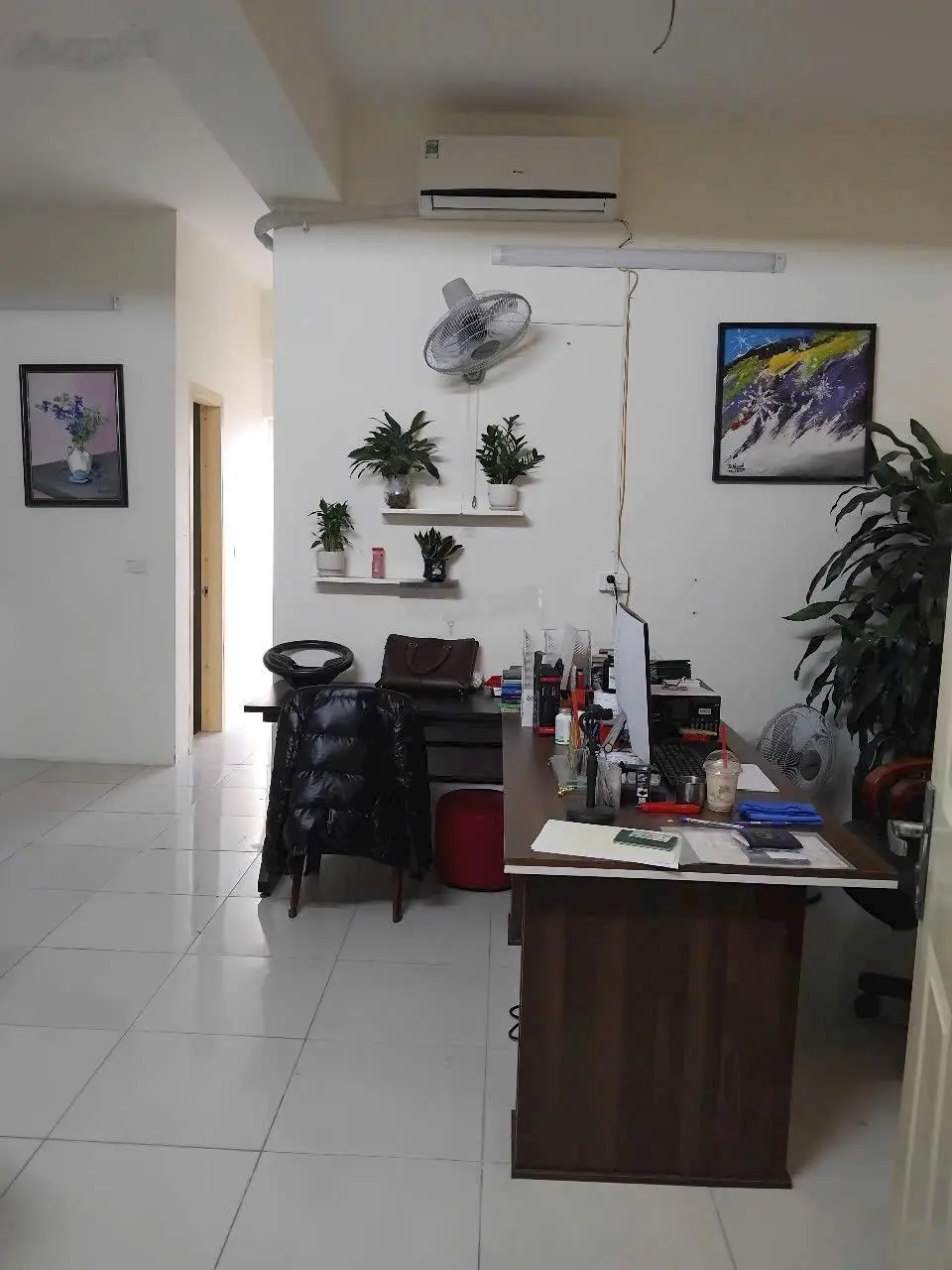 Bán nhanh căn 67m2 - 2ngủ& 2 VS HH4 Linh Đàm Hoàng Mai. LH: 0966 455 *** em Thuỷ