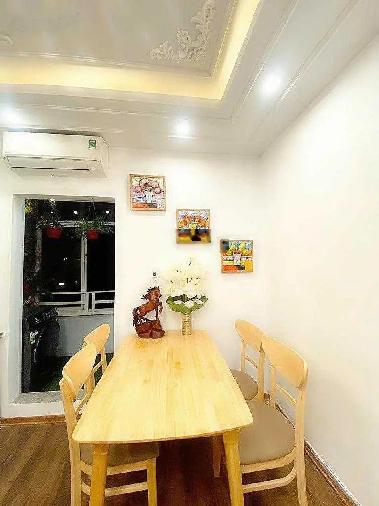Chung cư Tây Hồ - An Dương Vương. 43m2. 2 phòng ngủ. 1.5 tỷ. Sổ đỏ riêng. LH em: 0362 889 ***