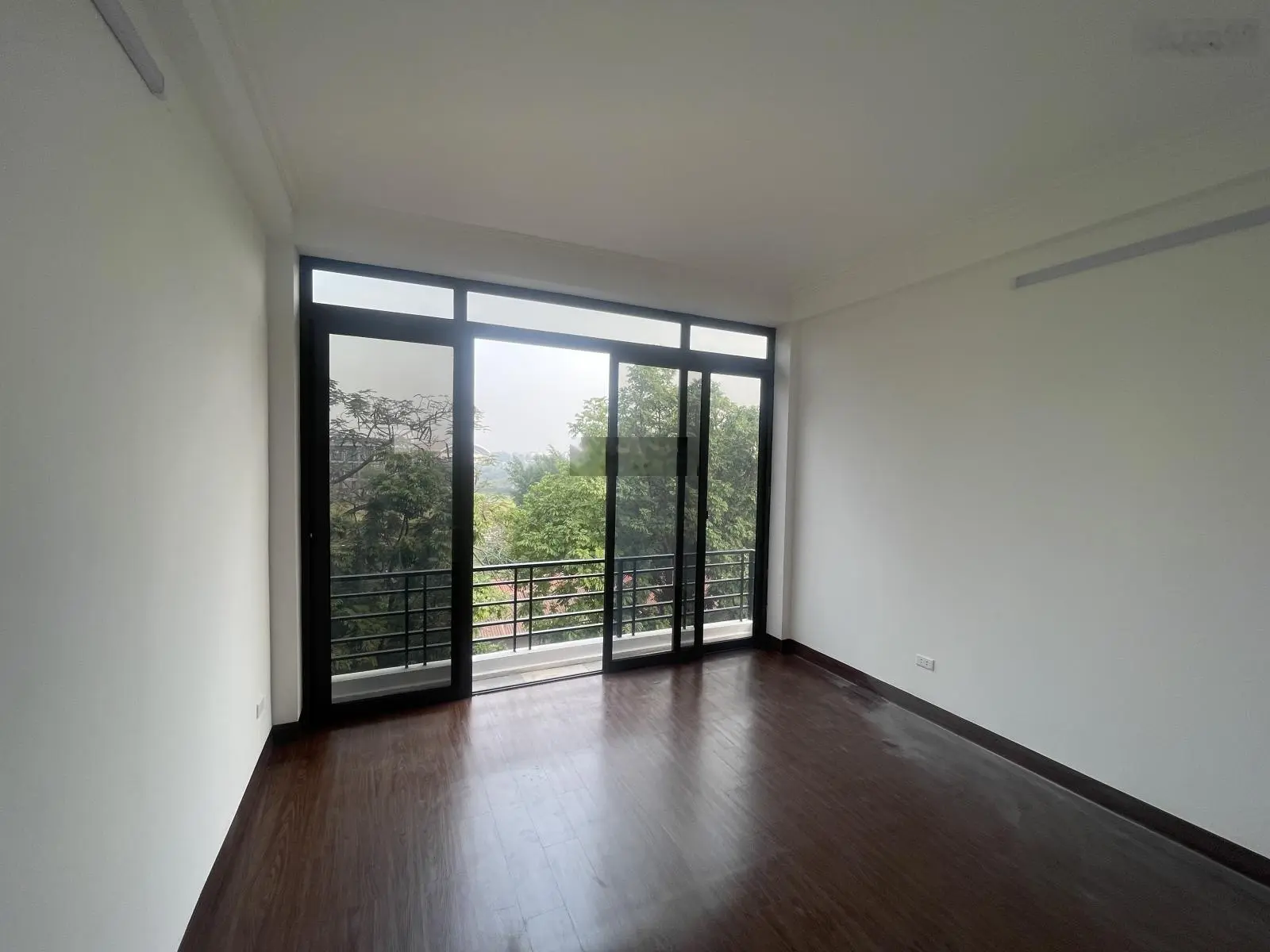 Hàng hiếm cần bán nhà mặt phố An Lạc 48m2, MT 4m xây 4 tầng đường 2 ô tô tránh nhau, kinh doanh tốt