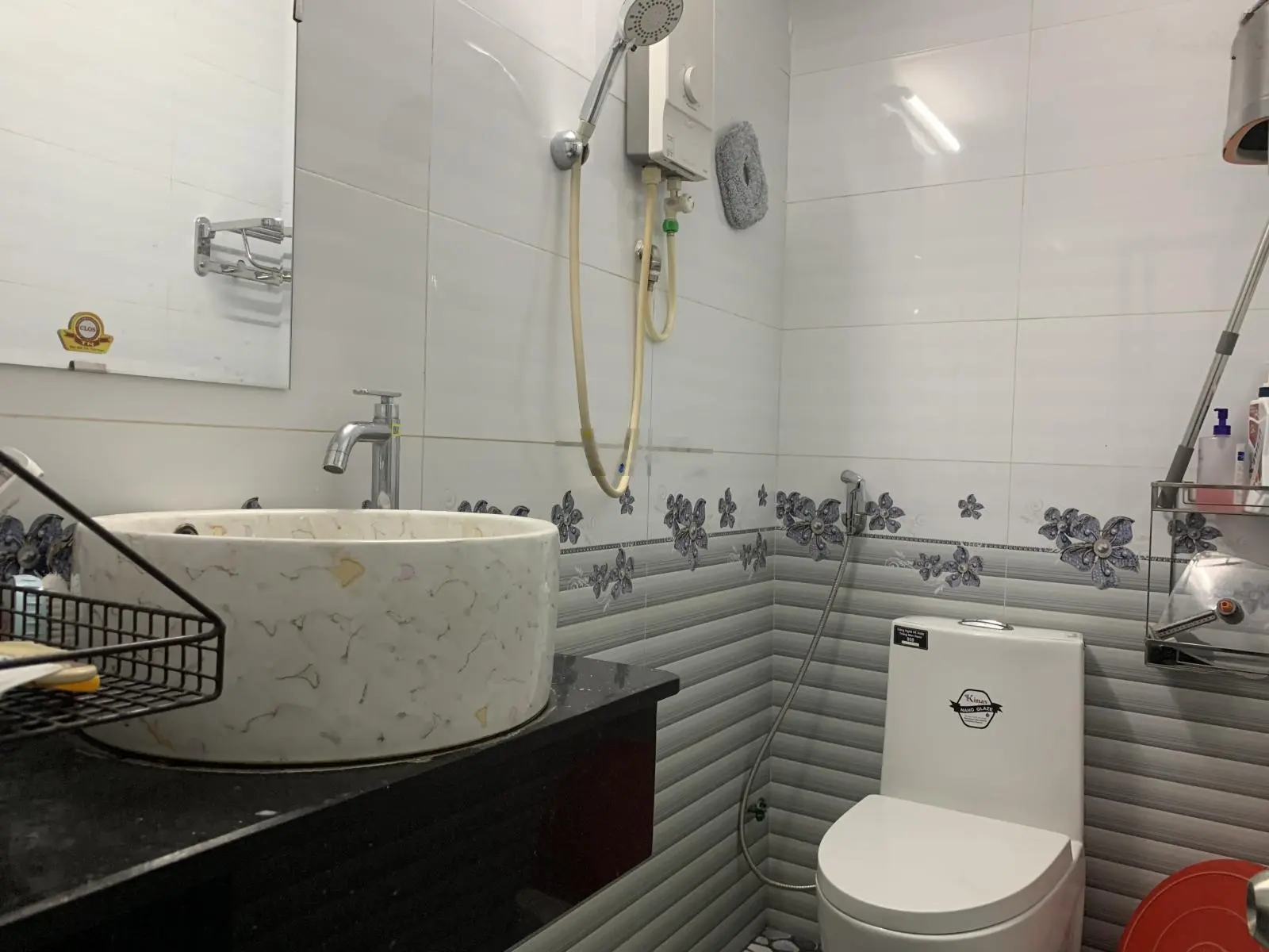 Nhà hướng Đông Nam mặt tiền gần hồ Đống Đa, TP Quy Nhơn giá trên 3 tỷ (còn TL)
