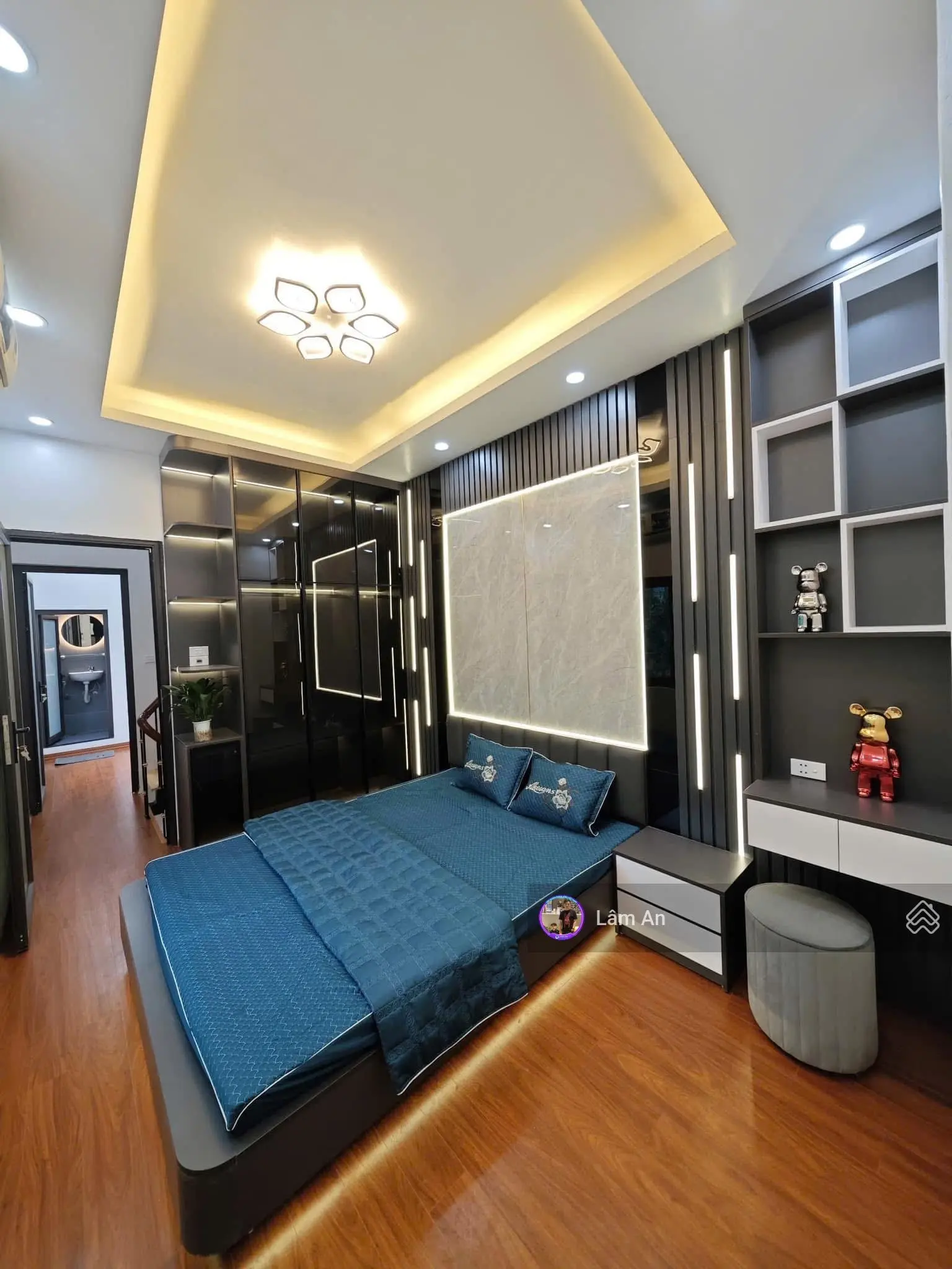 Bán nhà tại Cầu Giấy - 20m ra ô tô tránh - DT 35m2 - MT 3m - nhà 4 tầng 4pn - Giá 6,8 tỷ