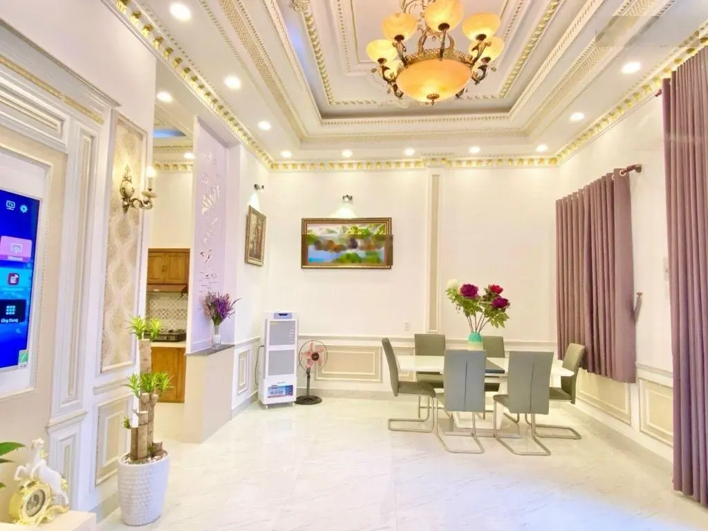 Quận 7 -phạm hữu lầu-hẻm xe hơi diện tích khủng 83 m2--shr - chỉ nhỉnh 5 tỉ thương lượng
