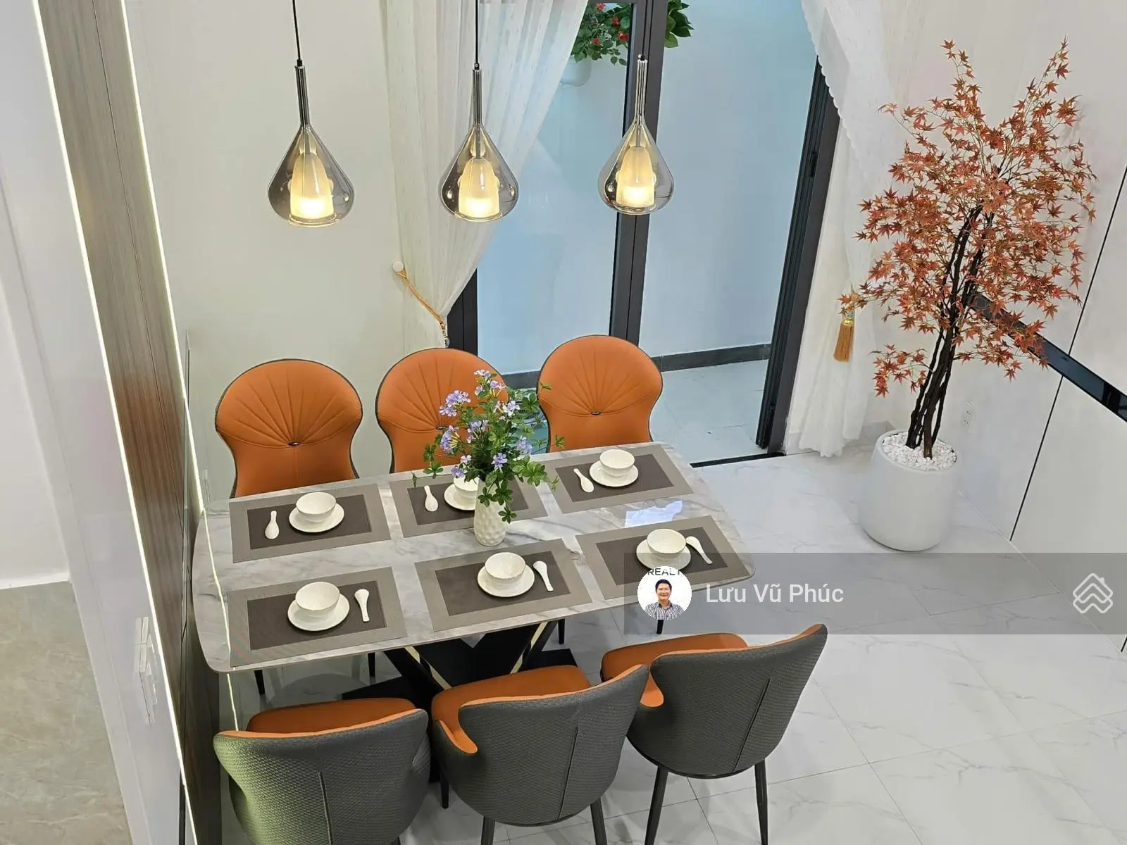 Nhà 3 mê 3 tầng mặt tiền đường Hoà Minh 1, cách biển Nguyễn Tất Thành chỉ 50m