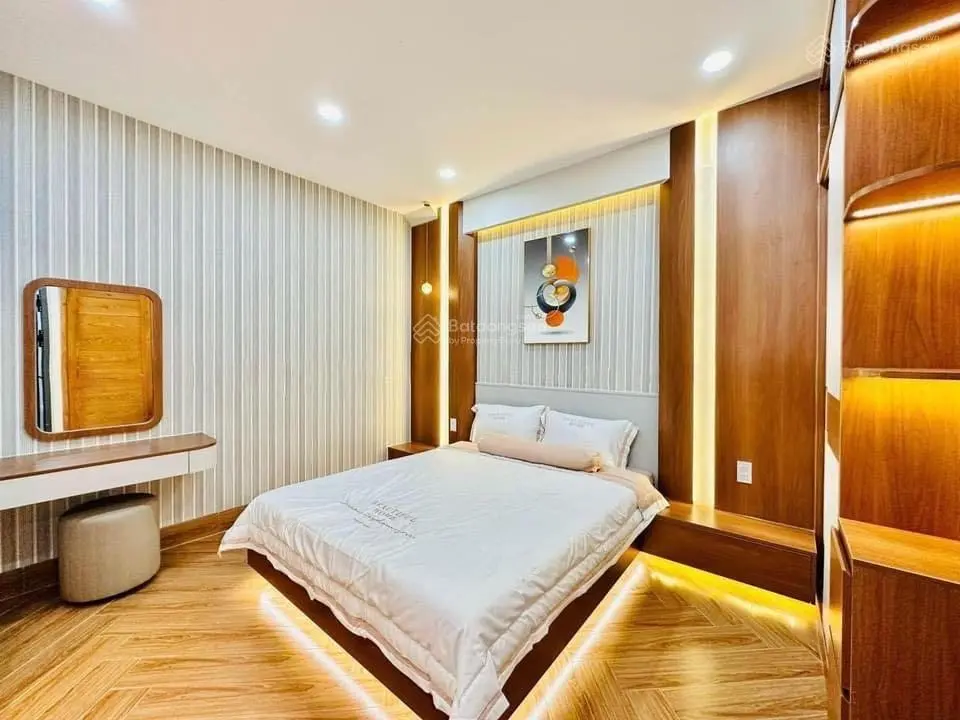 Nhà đẹp bán đường Cô Giang - P Cô Giang - Q1, Giá 3Tỷ890/58,6m2 đang cho thuê 29tr. Gần DH Văn Lang