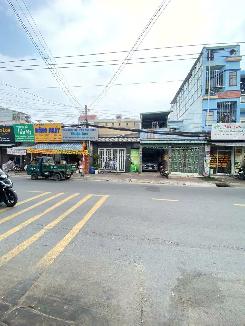 Giảm 500TR Bán nhà 1 trệt 1 lầu MT sầm uất đường Lý Thường Kiệt p.Dĩ An, Tp.Dĩ An