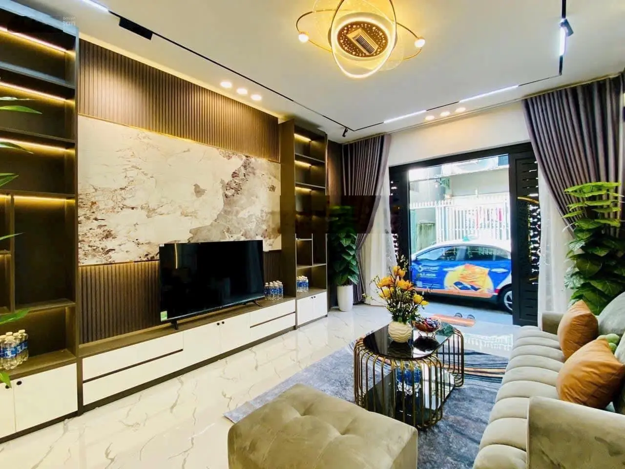 Chủ kẹt tiền cần bán nhà Nguyễn Tri Phương Quận 10. Giá 4tỷ2, Diện tích 47,6m2