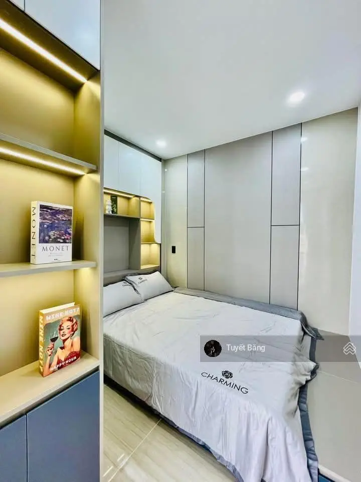 1 căn duy nhất ngay Lê Văn Việt,Tăng Nhơn Phú A,quận 9.Giá chỉ 3 tỷ 1.Gần Sài Gòn Villa hill