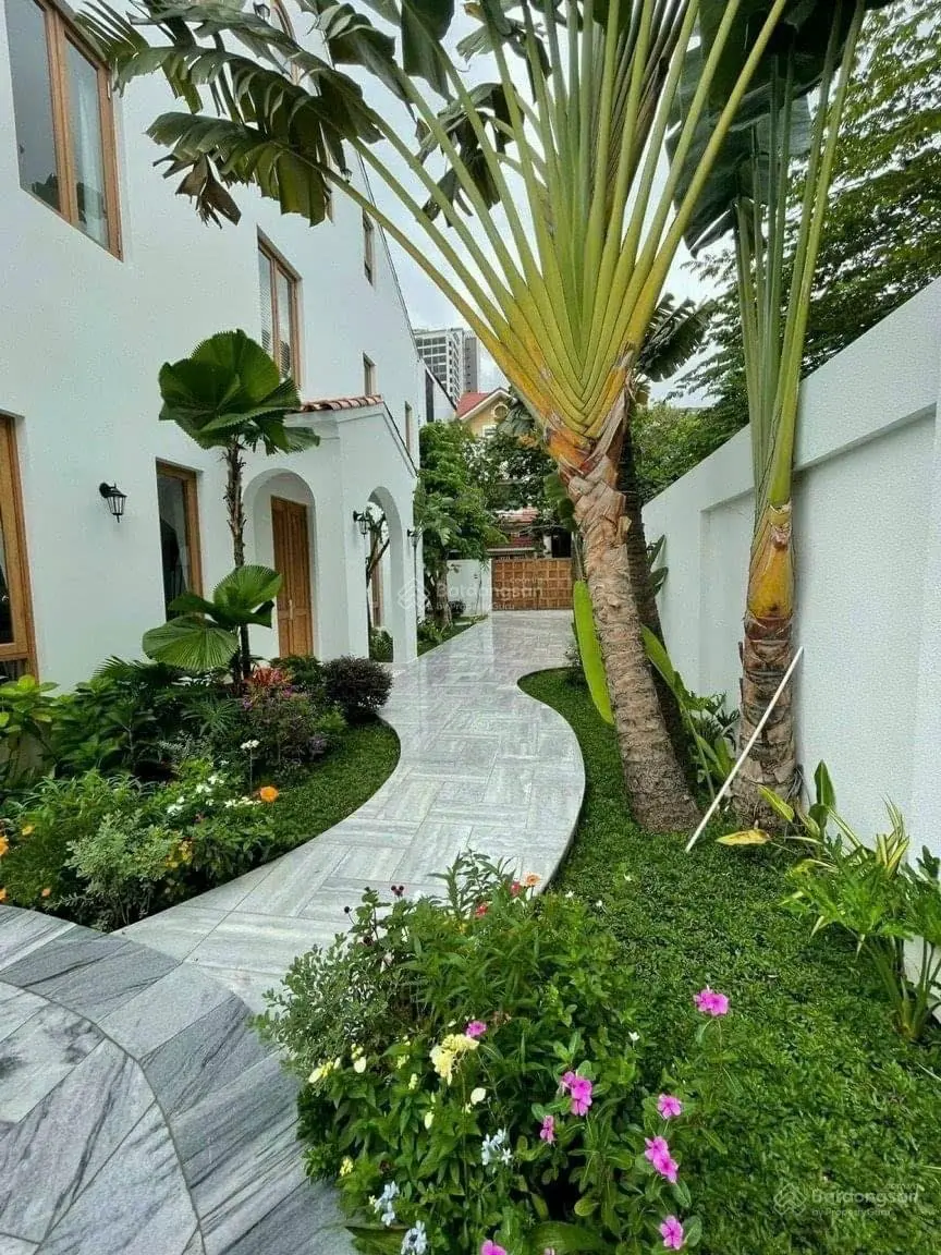 Giảm giá 10 tỷ Biệt thự hồ bơi phong cách Địa Trung Hải tại Phường Thảo Điền, Quận 2