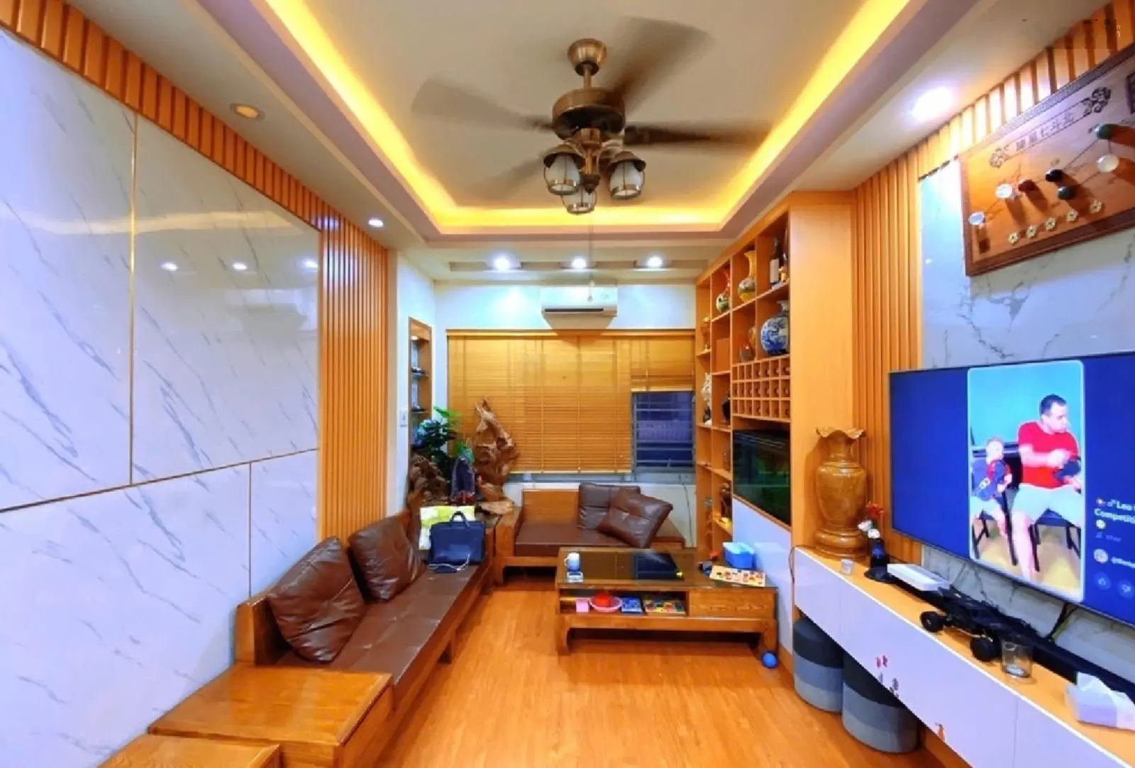 Hót !!! Nhà mặt phố Dai Dịch 46m x5T ,vỉa hè ô tô tránh, KD sầm uất, full nội thất, ở ngay