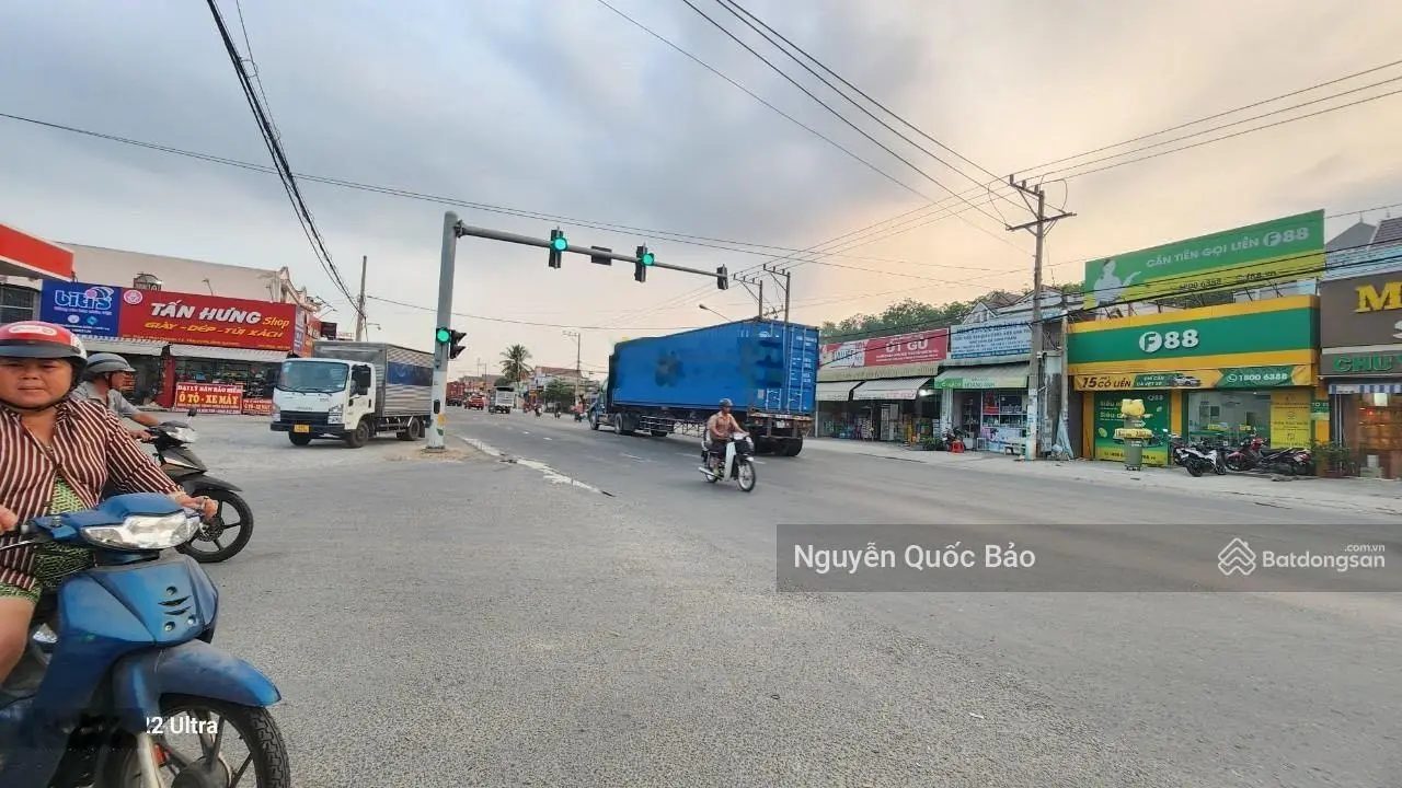 Bán đất 350 triệu, diện tích 120m2 tại ĐT 741, Xã Tiến Hưng, full thổ, xây dựng tư do