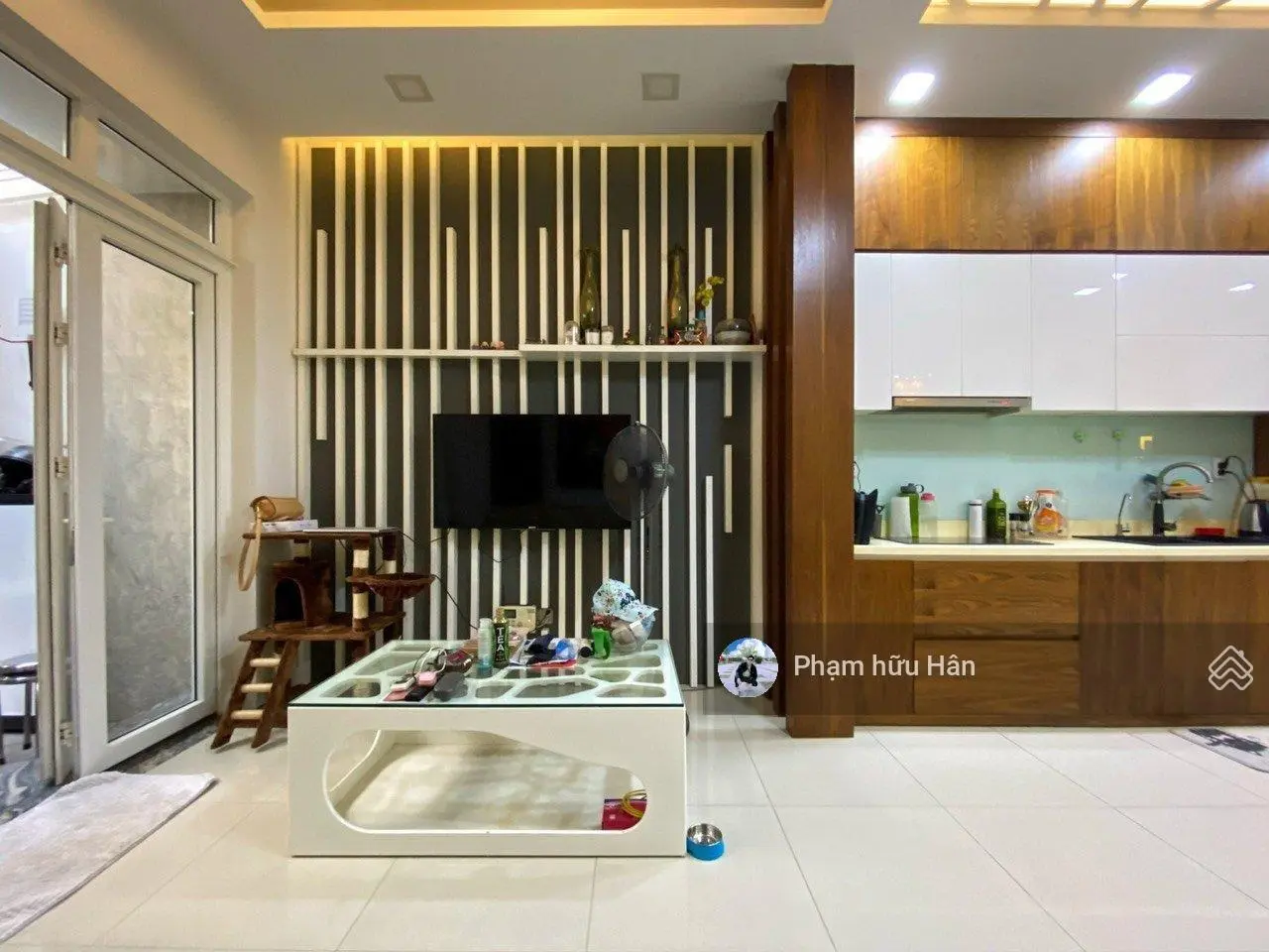 Bán nhà đường kinh doanh diện tích ngang 4x12m hẻm 16 Nguyễn Thiện Thuật 1 trệt 3 lầu quận 3