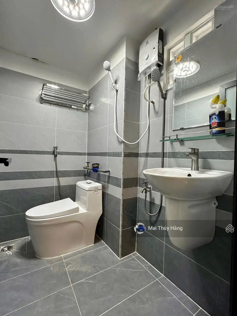 Ngộp - giảm hẳn 5 tỷ bán nhanh CHDV cách Hoàng Diệu 50m - doanh thu 80tr/th- toàn bộ nội thất sịn