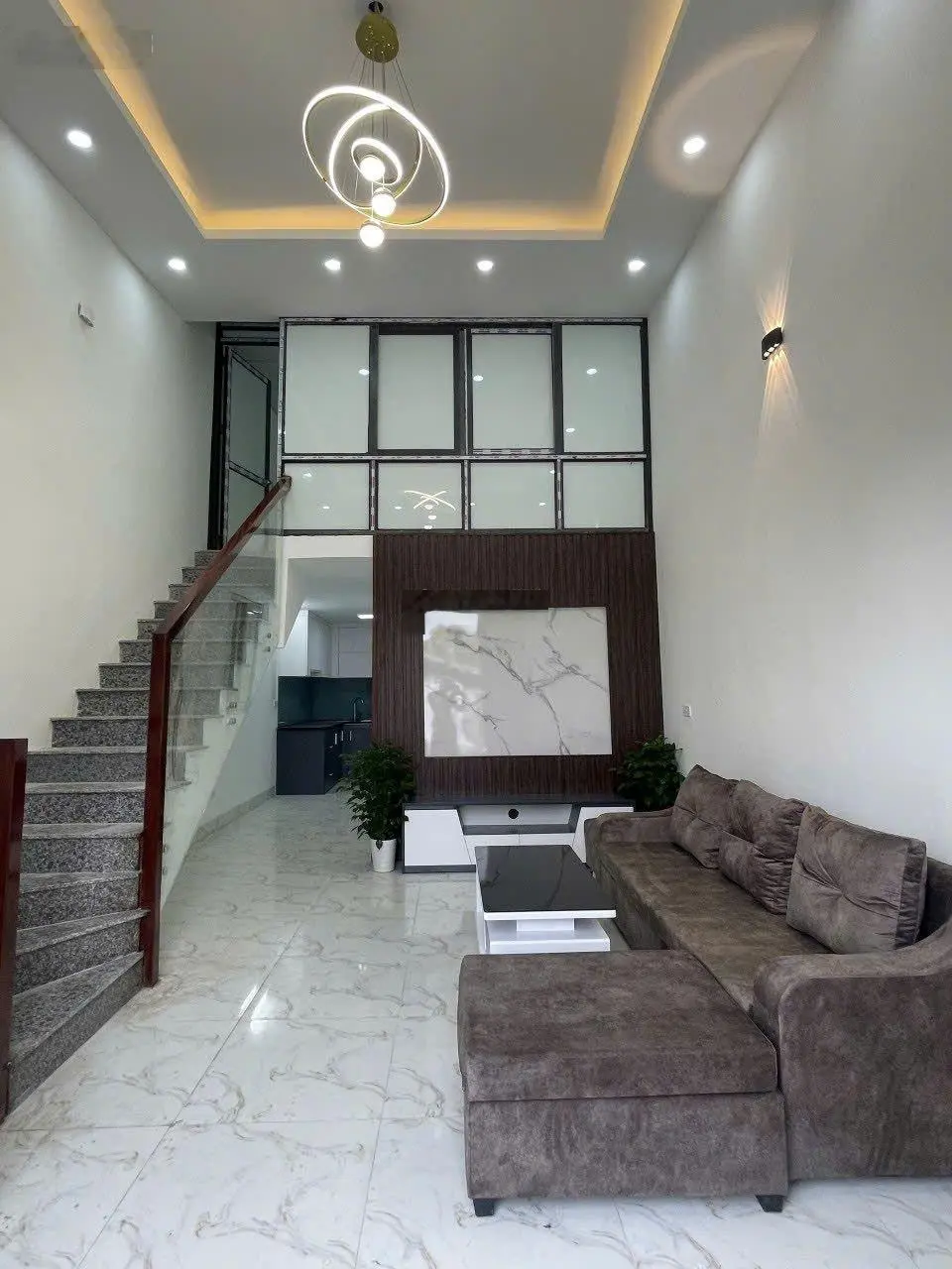 1.8 tỷ 66m2 nhà mới xây ở luôn, 60m ra bãi đậu xe, trước nhà ngõ 2.5m. QH 2025 chuyển sang đất ở