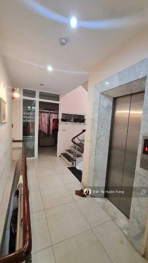 Bán nhà Trần Thái Tông, Duy Tân, 47/70m2 7 tầng thang máy, ô tô tránh đỗ, kinh doanh sầm uất, 19 tỷ