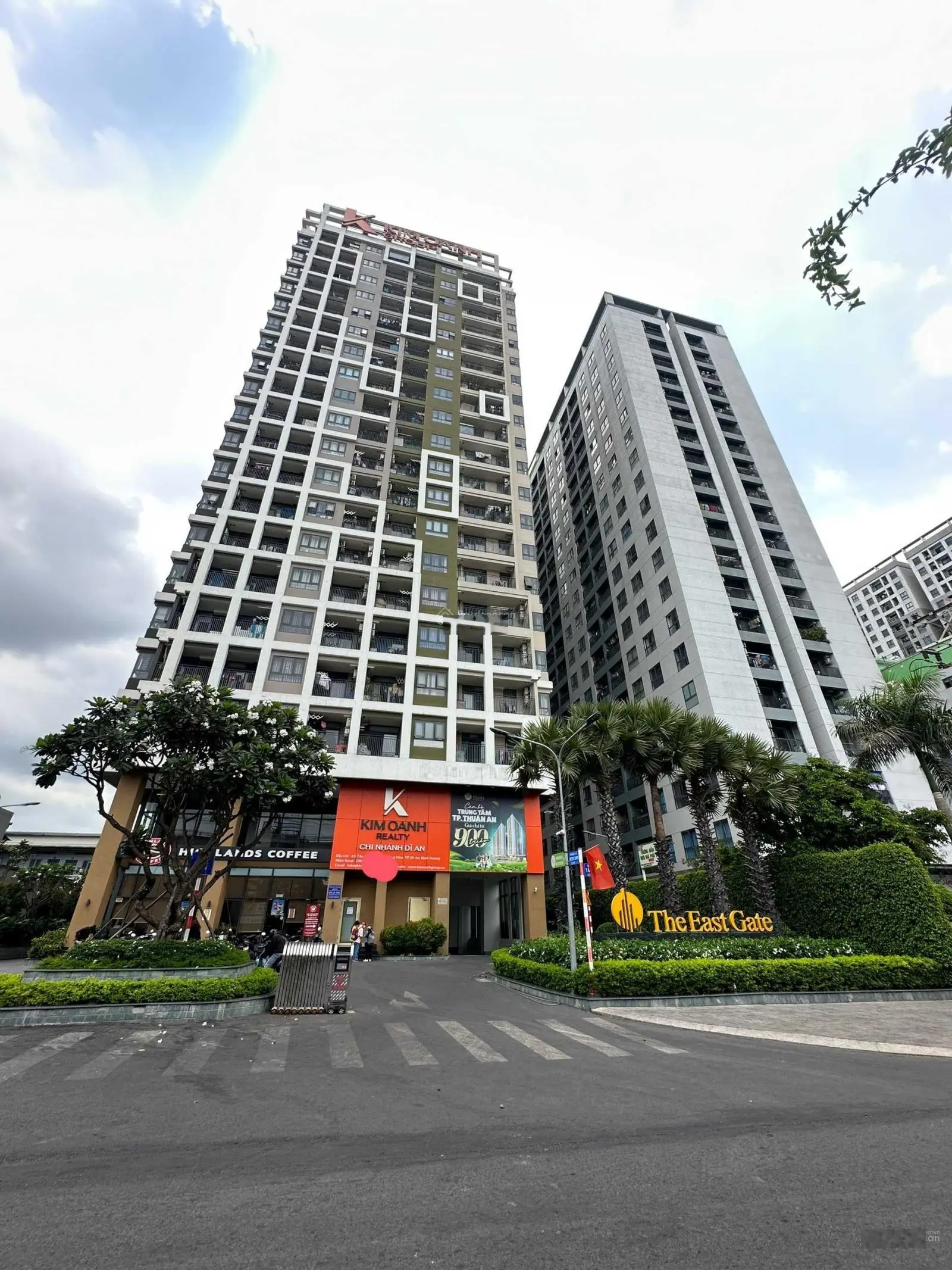 Kẹt tiền cần bán căn hộ 44m2 sổ sẵn The East Gate, Metro Tower, cạnh làng Đại học Quốc Gia Thủ Đức