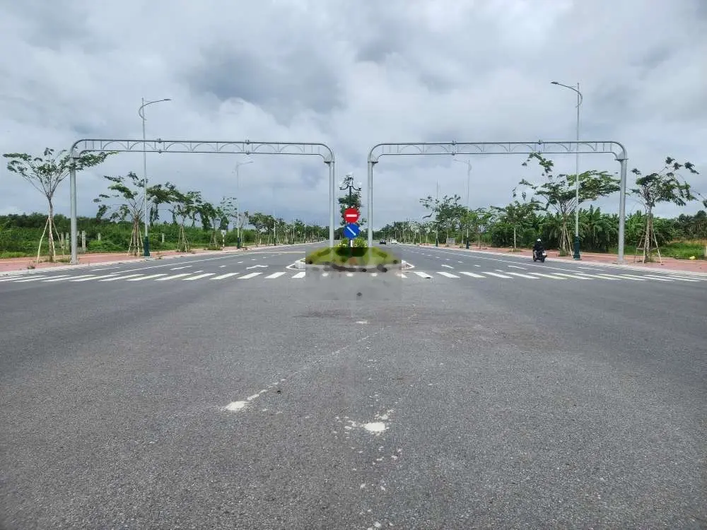 ĐẤT MẶT TIỀN ĐƯỜNG VÕ VĂN KIỆT, THÀNH PHỐ VĨNH LONG