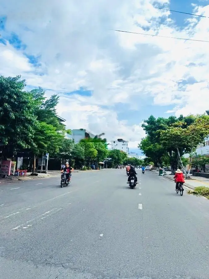 Chủ Cần Tiền Bán Gấp Nhà 2 Mặt Tiền Lê Trọng Tấn - Cẩm Lệ - Trục Đường Kinh Doanh Buôn Bán Tốt