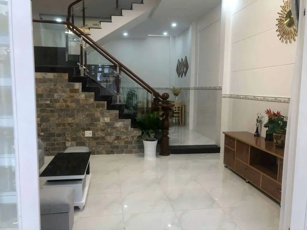 BÁN GẤP NHÀ SHR, 54M2, 2PN, NHÀ MỚI ĐẸP, ĐÚC KIÊN CỐ, HOÀN CÔNG ĐỦ