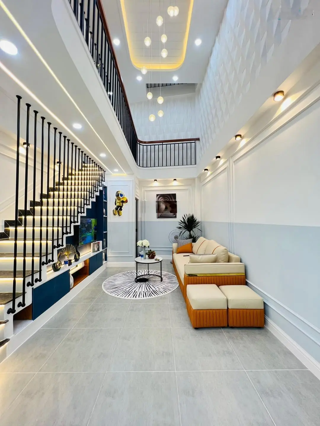 Bán căn nhà 48m2 hẻm 128 Trần Quốc Thảo, Phường 14, Quận 3, sổ riêng, bán gấp trong tuần, 2 tỷ350tr