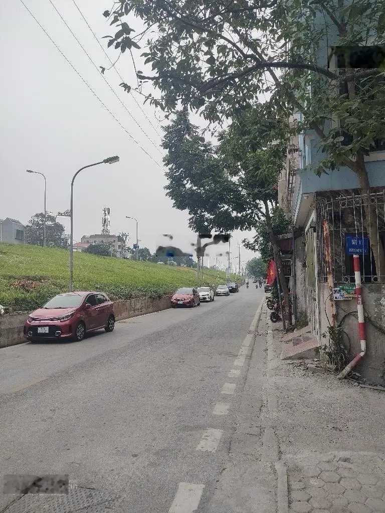 Trung tâm Ngọc Thuỵ, 10m ra Oto, phân khu hiếm vị trí siêu Đẹp - 30m2/5T mới cứng - giá nhỉnh 5tỷ