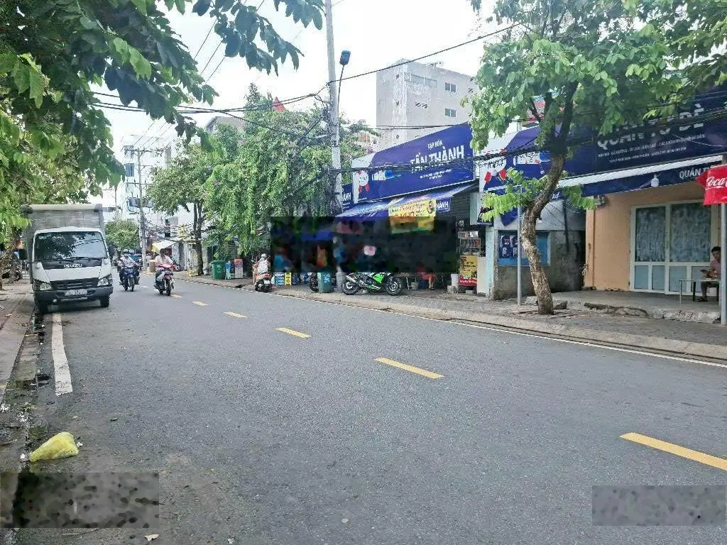 Mặt tiền kinh doanh Lý Phục Man Quận 7