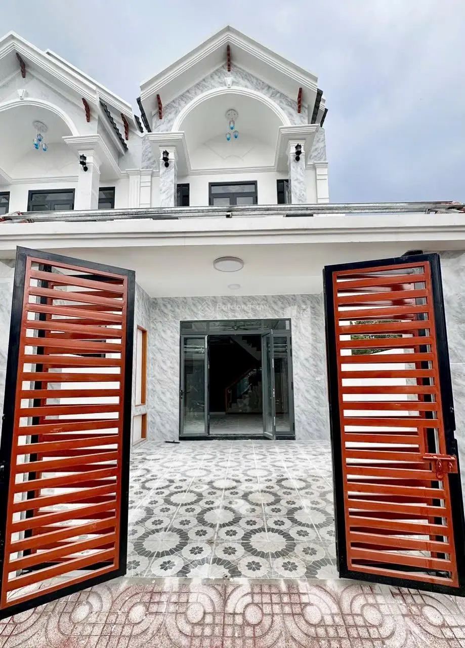 Bán nhà phố liền kề phường Hoá An diệt tích 5x20m nhà 1 lầu 1 trệt sân xe hơi đường 8m giá 3tỷ600tr