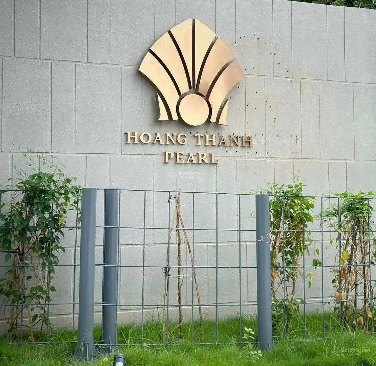 Em bán căn hộ Hoàng Thành Pearl 80m2 gồm 2PN2VS tầng trung nhà mới đẹp. 6 Tỷ. LH 0357 536 ***