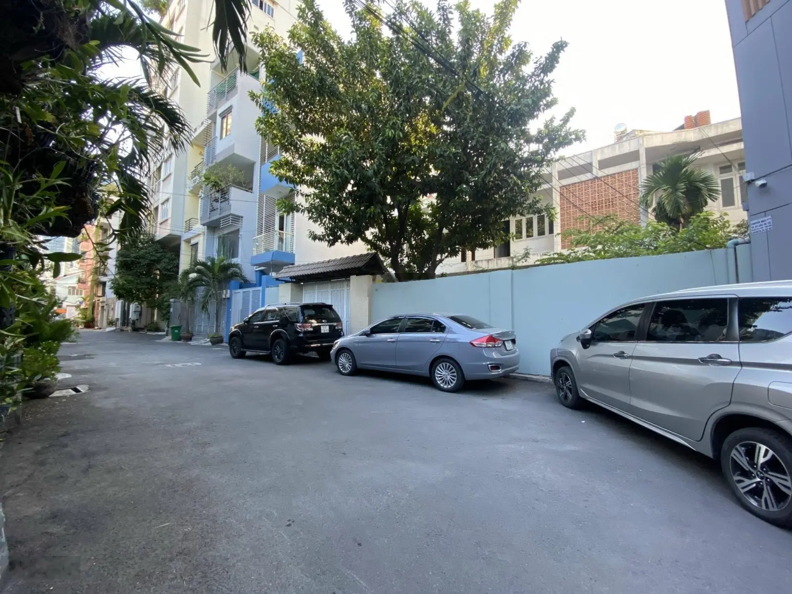 Bán nhà HXH đường Nguyễn Hữu Cảnh, P19, Q. Bình Thạnh DT 420m2 (14x29m) trệt 2 lầu. CTXD hầm 7 tầng