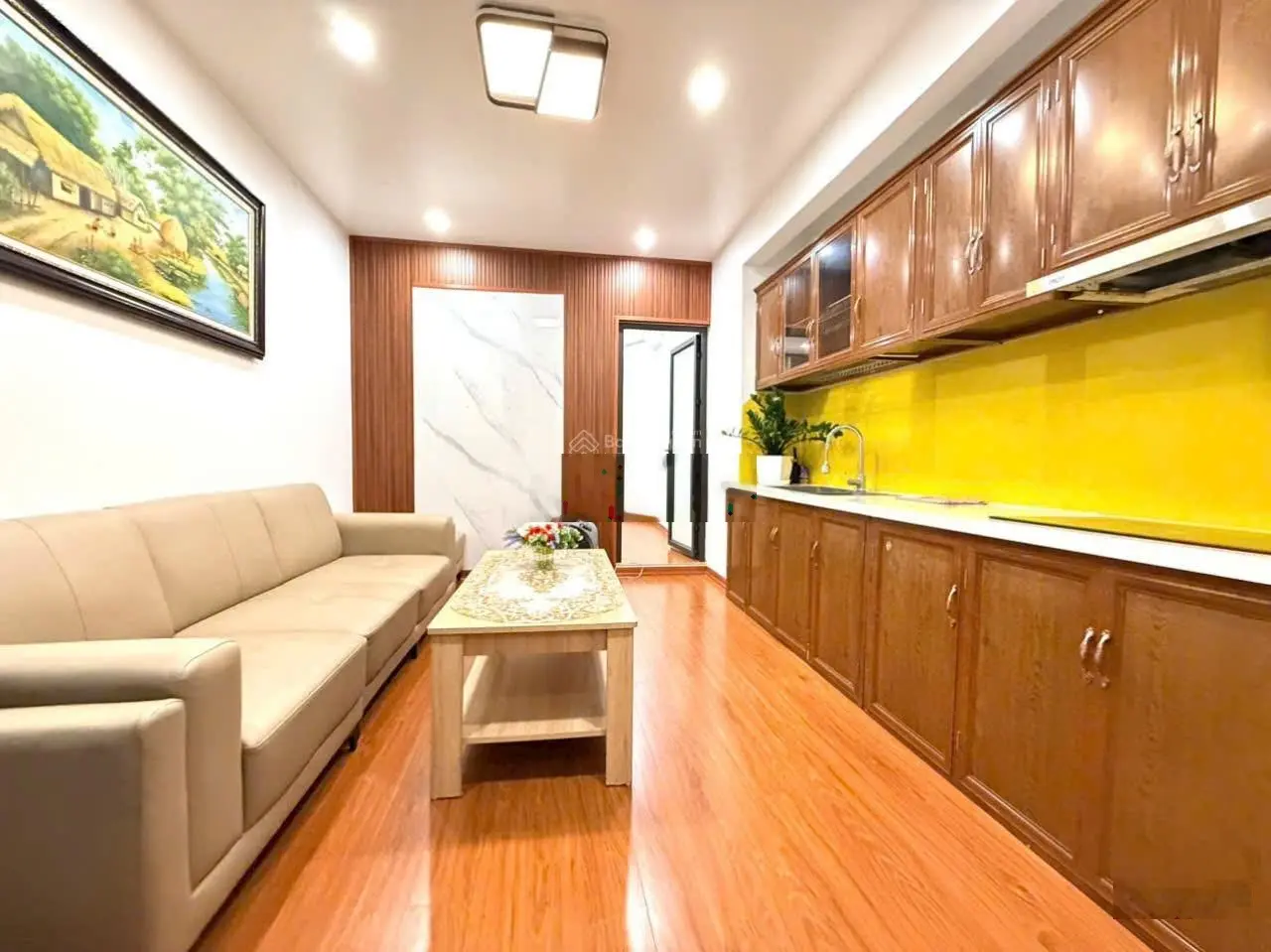 Bán căn hộ Hùynh thúc kháng dt 80mt3 giá bán 3.45 tỷ