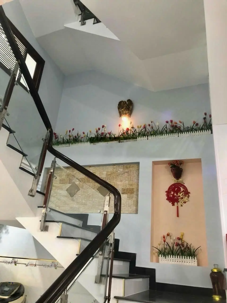 Bán nhà tiền Bế Văn Đàn 98m2 - 3 tầng - nhà mới kiên cố - kinh doanh tốt - 7.95 tỷ
