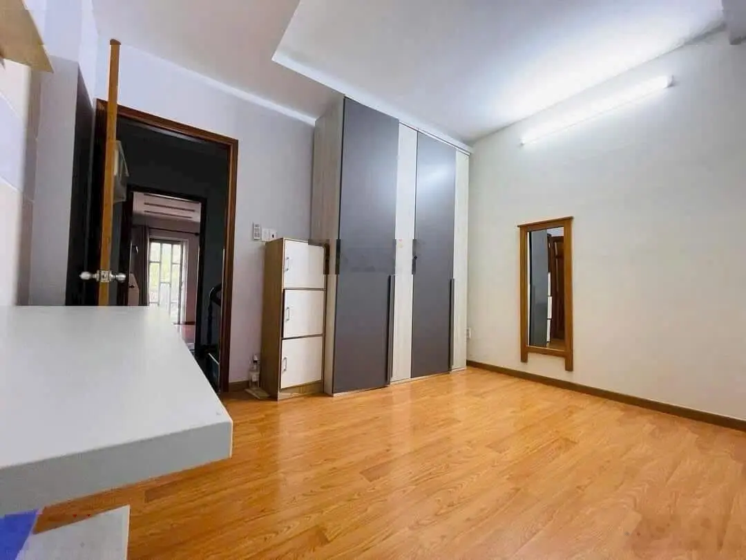 Tôi cần bán nhà Giá 3.390Tỷ/75m2 - đường Cao Thắng, Phường 10, Quận 10 ngay ngã 4 Điện Biên Phủ