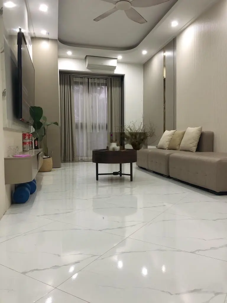 Hoà Bình 7 Minh Khai 29m 5 tầng không quy hoạch