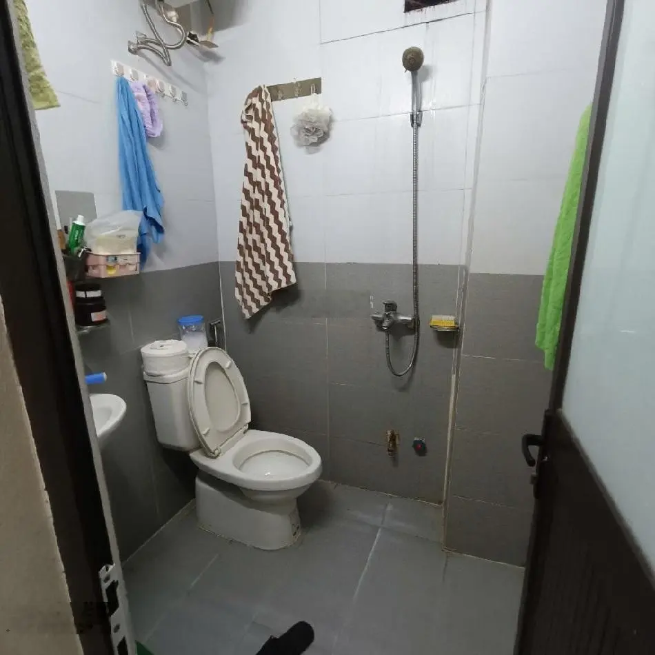 Bán nhà Trường Chinh, Đống Đa. 33m2, 4 tầng, MT 3,3m chỉ 5,2 tỷ. Nhiều tiện ích, ngõ thông thoáng