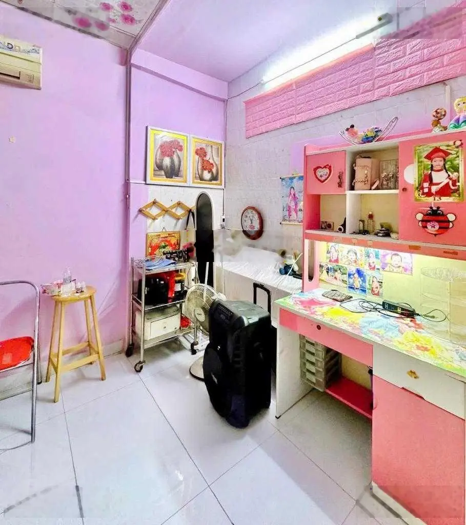 Bán nhà gần trường Học Thân Nhân Trung giá bán 10,5 tỷ