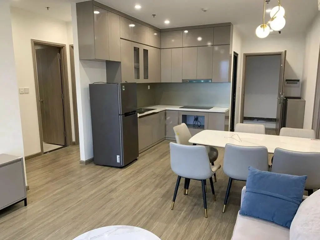 CC cần bán căn hộ 1PN+ tòa S302 Vinhomes Smart City giá chỉ 2.3 tỷ.