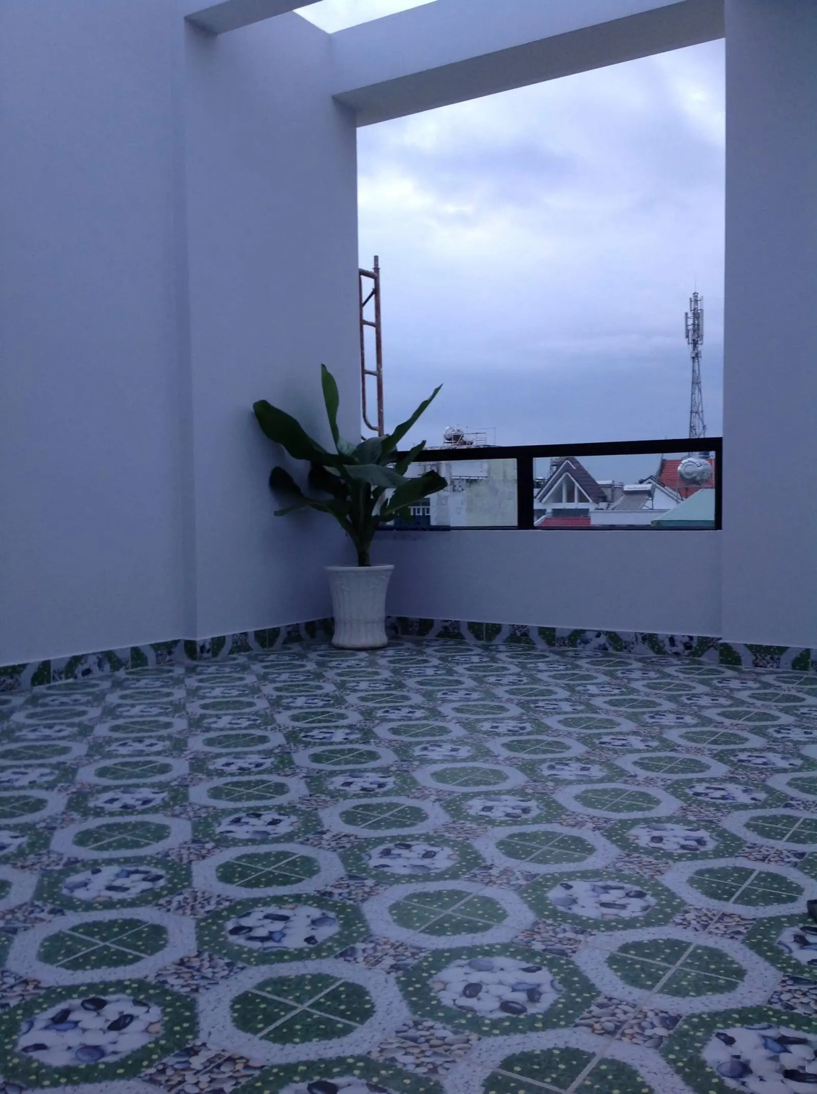 Nhà đúc 4 tấm 4pn wc trong phòng kdc an ninh ngay sát vách vạn phúc ql 13