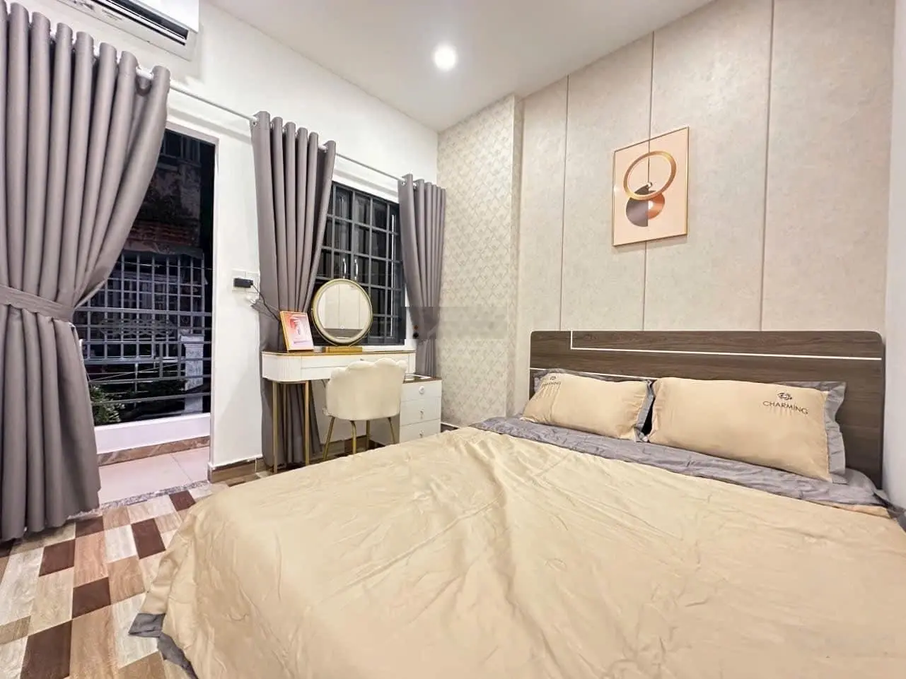 Bán nhà Kim Ngưu Hai Bà Trưng 39mx 4tầng ngõ thông, giá 8,25ty,oto đỗ cửa,gần Time City,Hinode