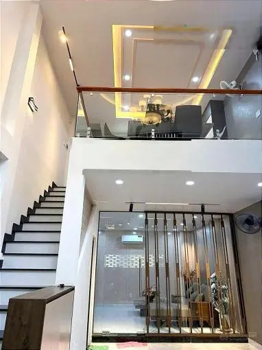 Kẹt vốn bán nhà Trần Cao Vân P11 Phú Nhuận. 67,86m2 giá 3tỷ580 gần TH Vạn Tường. Đang cho thuê 30tr