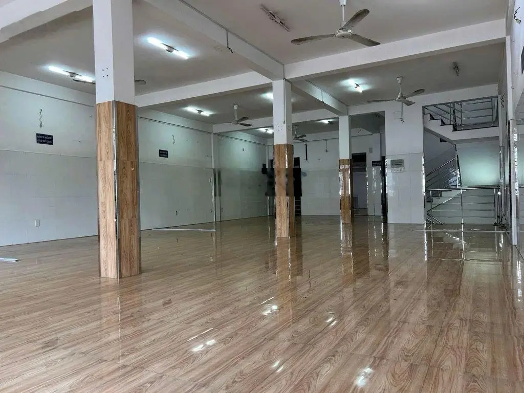 Mặt tiền kinh doanh sầm uất 307m2 _ ngay trung tâm tiện ích ngập tràng _ 6pn
