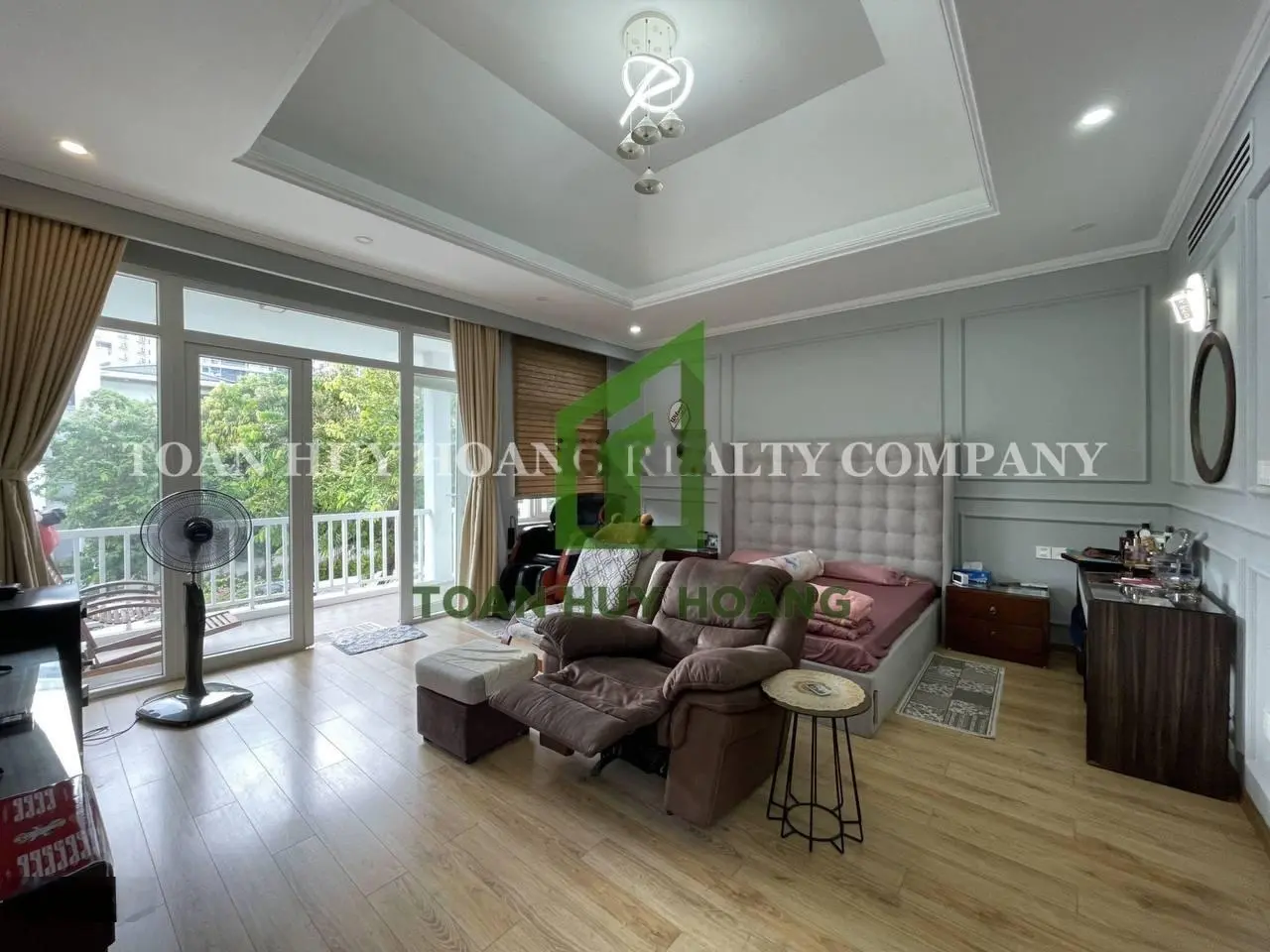 Chào Bán Biệt Thự Sân Vườn 250m2 3 Tầng 3 Phòng Ngủ Giá Tốt Nhất tại Euro Village - Làng Châu Âu